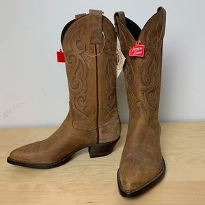 Tony Lama Never worn Brown Cowboy Boot Size 6